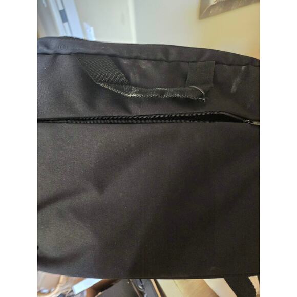 USED LAPTOP BAG LOOKS GOOD 15 INCH - Picture 2 of 4